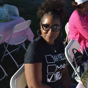 Meet your Posher, Karen